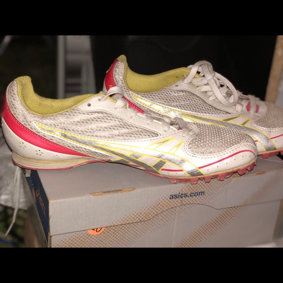 White track shoes - Picture 1 of 2